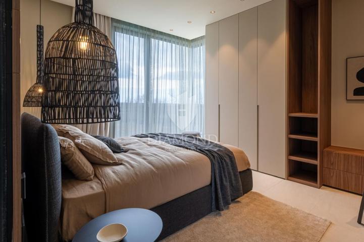 Poreč, smart home vila s panoramskim pogledom na more