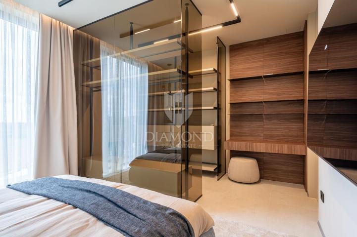Poreč, smart home vila s panoramskim pogledom na more