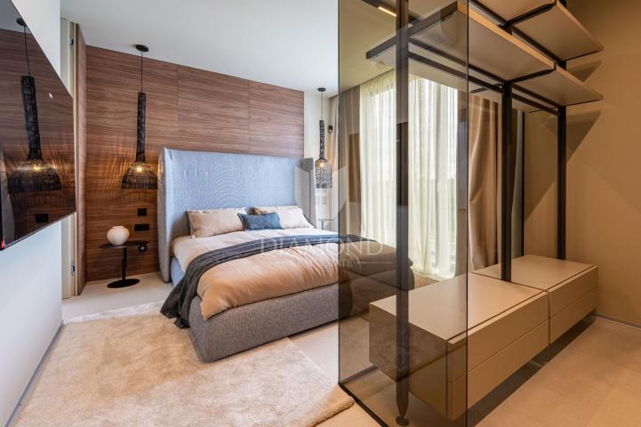 Poreč, smart home vila s panoramskim pogledom na more