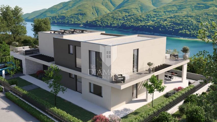 RABAC, OKOLICA, 80 M OD MORA, OČARAVAJUĆA ROH BAU VILLA