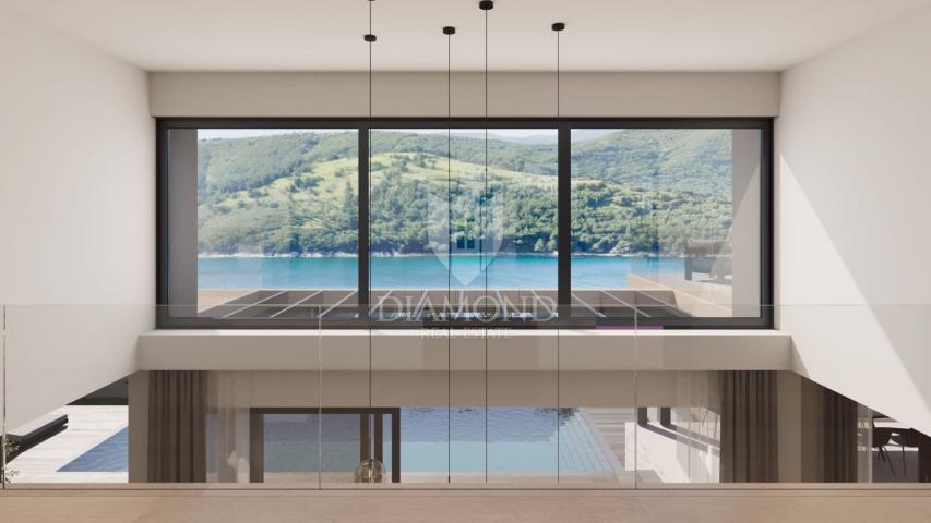 RABAC, OKOLICA, 80 M OD MORA, OČARAVAJUĆA ROH BAU VILLA