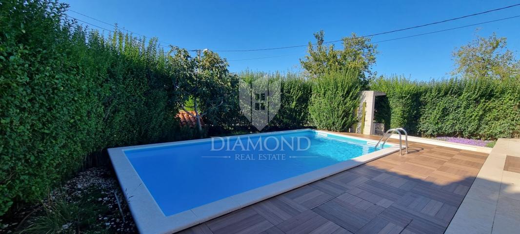 Istrien, Poreč – Charmante ebenerdige Villa mit Pool und authentischem Ambiente