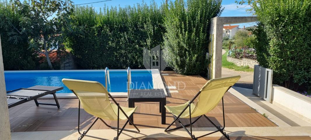 Istrien, Poreč – Charmante ebenerdige Villa mit Pool und authentischem Ambiente