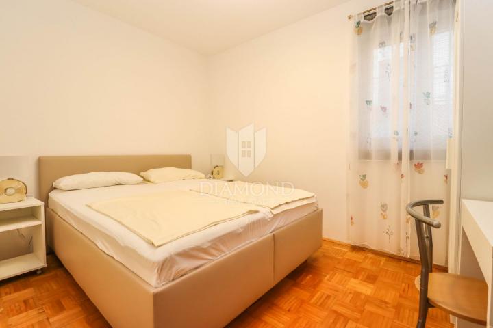 Pula, Veli Vrh – Geräumiges Haus mit mehreren Wohneinheiten, Garage und schönem Garten!
