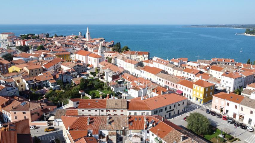 Poreč – poljoprivredno zemljište 7.175 m² na rubu građevinske zone