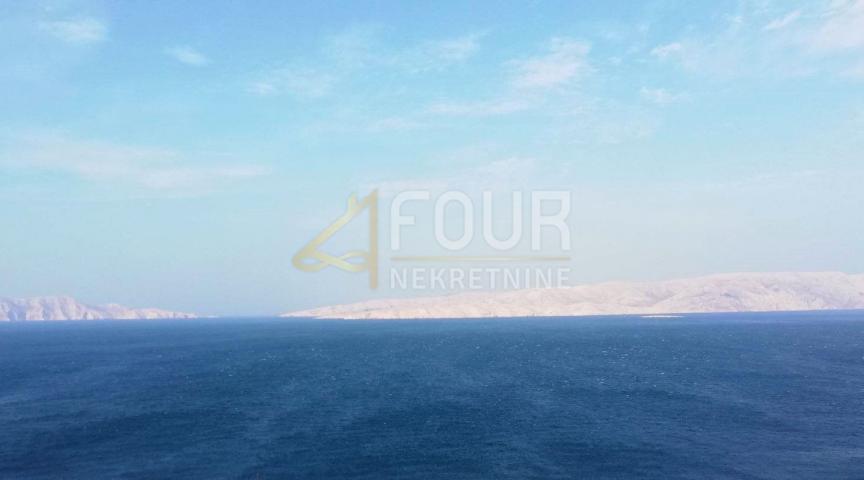 Senj, 61.65m2, 2s+db, pogled na more