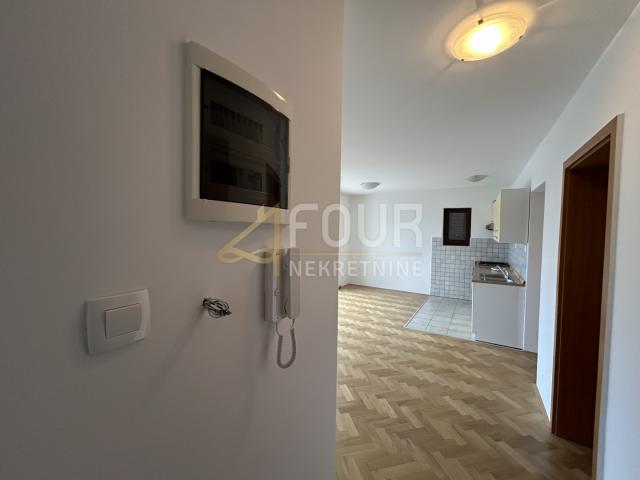 Flat Baška, 64,81m2
