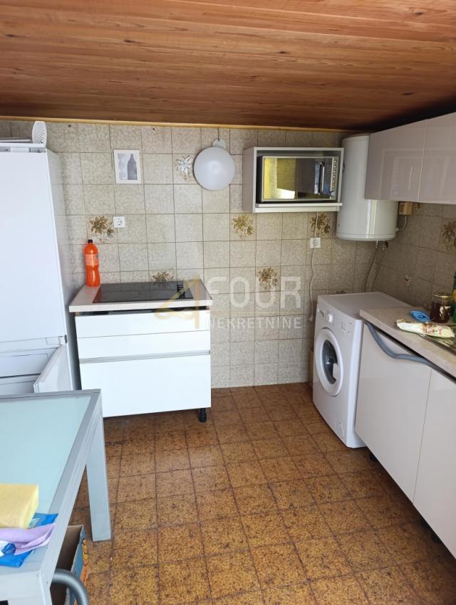 Selce, dvojna kuća P+1, terasa