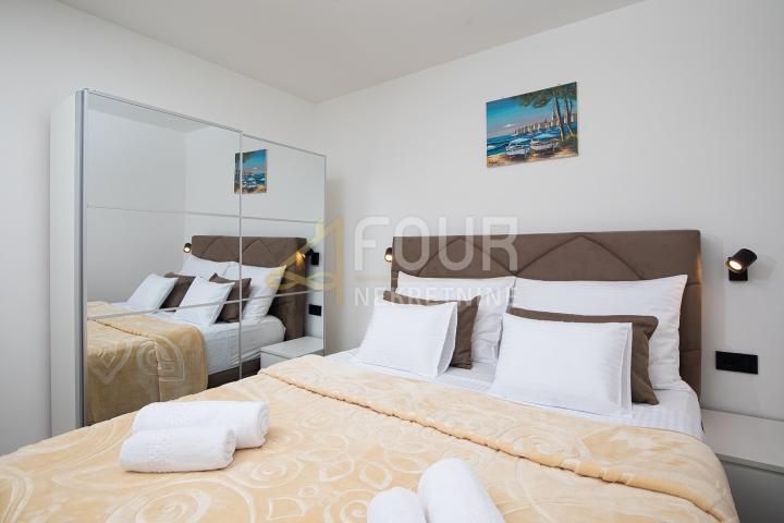Istra, Pula - centar, 67.65m2, etaža - 2s+db, terasa, blizina Arene!