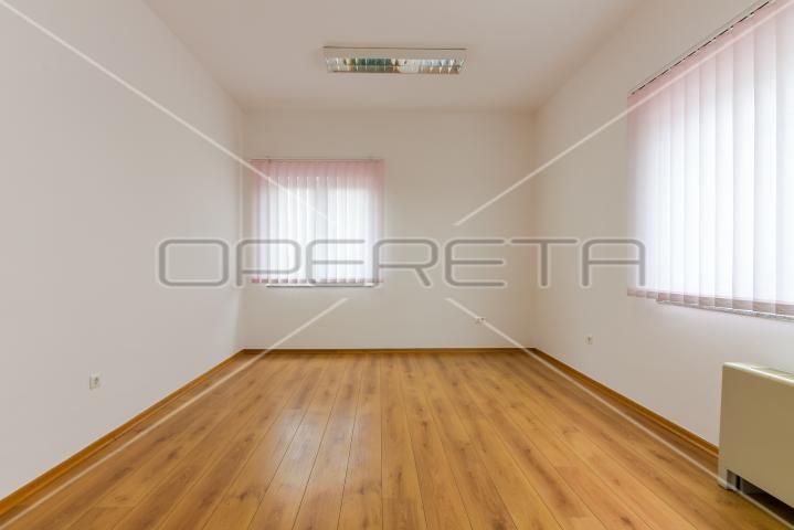 Najam, Ured, Lučko, Hrastovička , 450m2