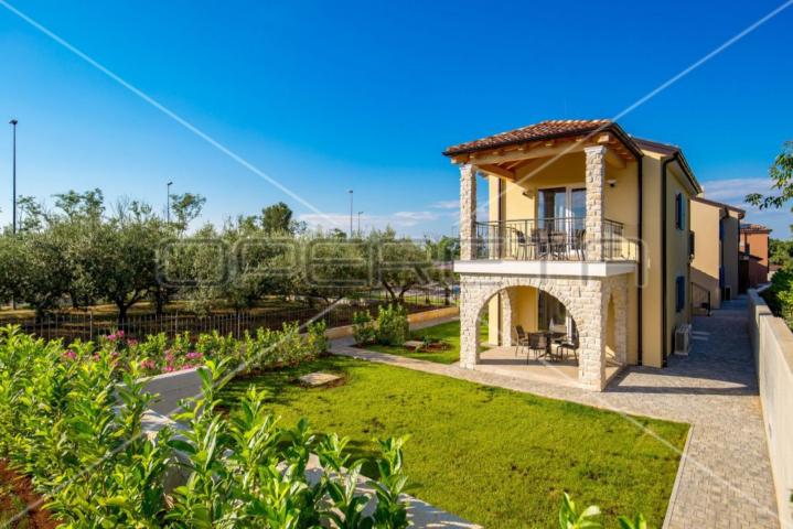 Poreč, Zgrada, 1,00 EUR