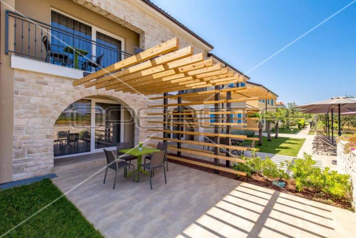 Poreč, Zgrada, 1,00 EUR