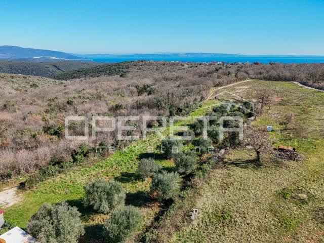Peruški, Peruški, 3.198,00 m2, 250.000,00 EUR