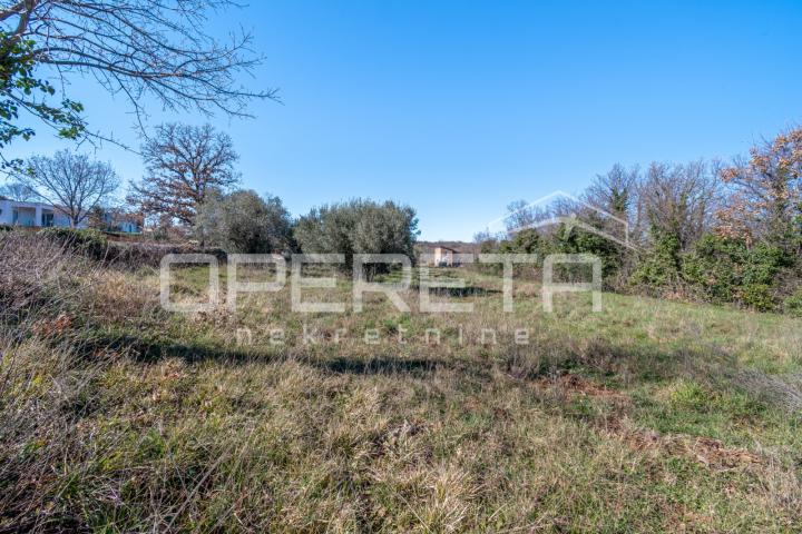 Peruški, Peruški, 3.198,00 m2, 250.000,00 EUR