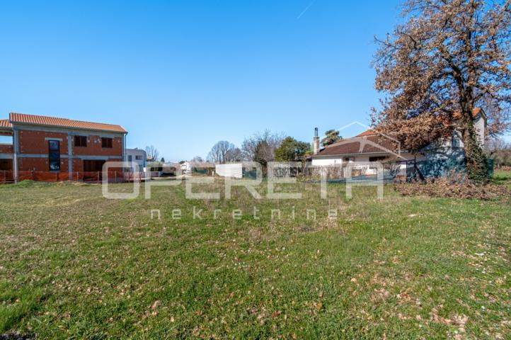 Dalmatinska , Funtana, 780,00 m2, 351.000,00 EUR