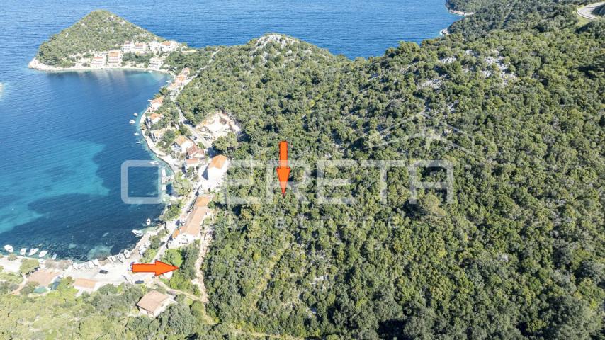 Investicijska prilika na Lastovu: Zemljište uz more, 5107 m2
