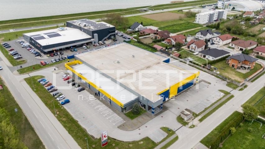 Ulica Zrinskih  , Zgrada, 3.000.000,00 EUR