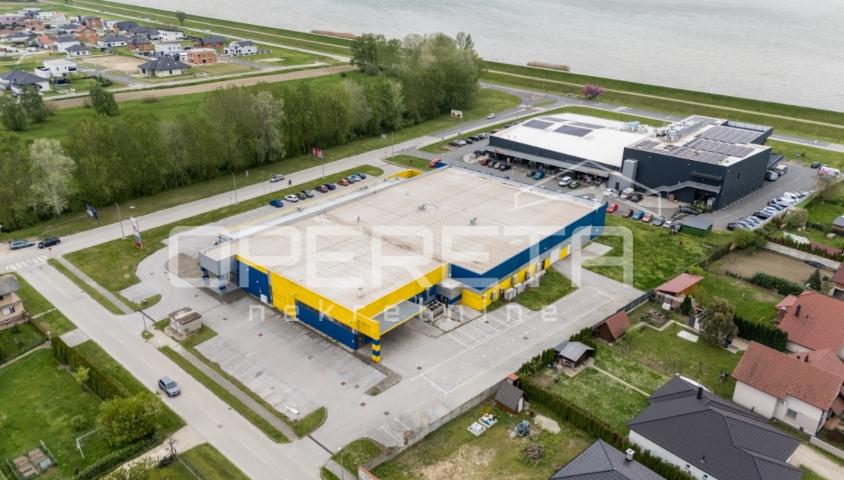 Ulica Zrinskih  , Zgrada, 3.000.000,00 EUR