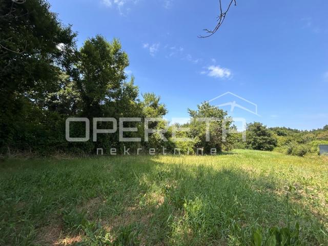 Građevinsko zemljište 1750m2 Grandići