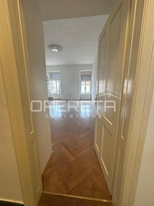 Najam, Ured, Centar, Trg kralja Tomislava, 110m2