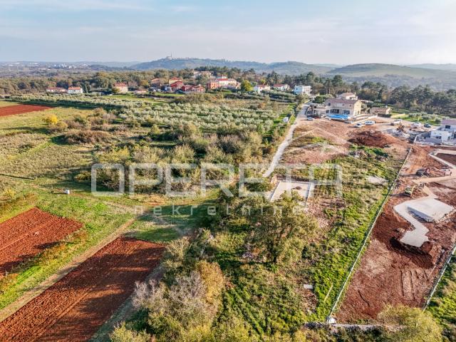 Istra, Umag okolica-zemljište s građevinskom dozvolom pogled more