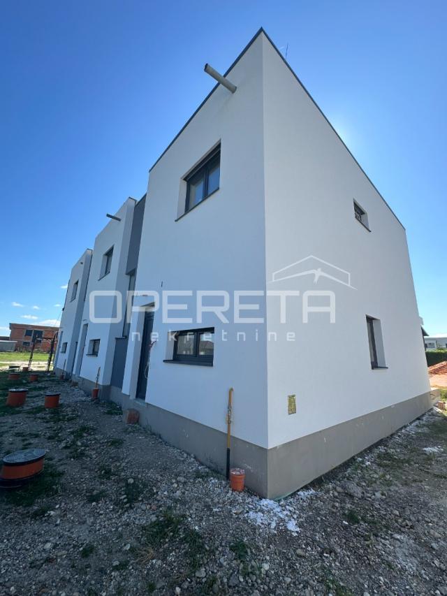 Prodaja, Stan, Prelog, Jug , 4s, 107m2
