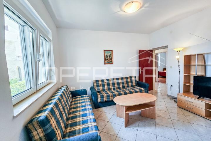Stan za život ili investiciju u blizini Omiša i prekrasnih uvala