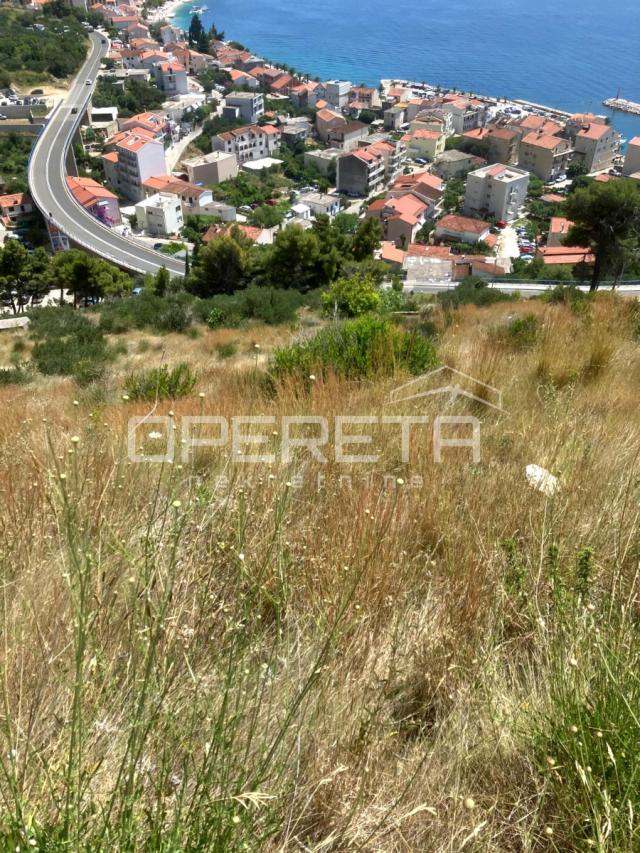 Podgora - poljoprivredno zemljište s panoramskim pogledom 