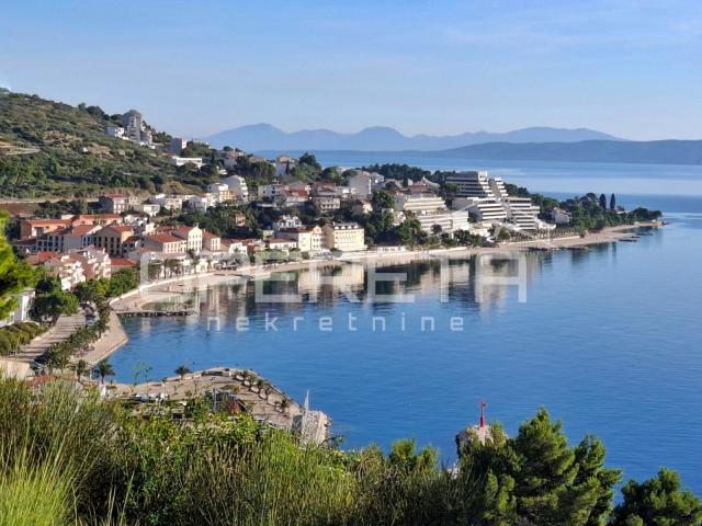 Podgora - poljoprivredno zemljište s panoramskim pogledom 
