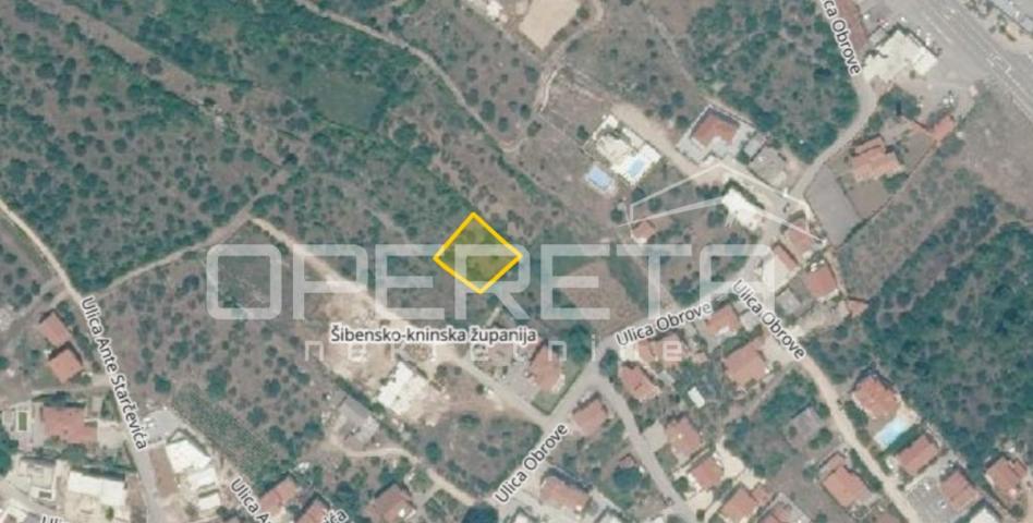 Građevinsko zemljište u Vodicama, 600 m², pogled na more