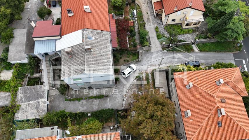 Garaža 18 m² – Pećine, Rijeka
