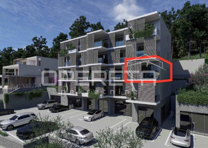 Novogradnja s liftom, dvosoban stan i balkon, Omiš