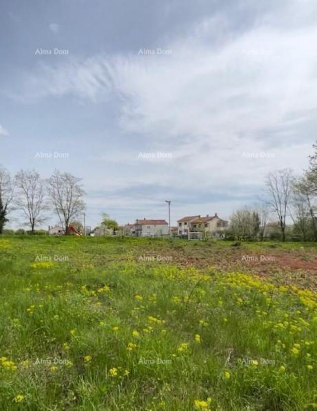 Građevinsko zemljište PRODAJE SE GRAĐEVINSKO ZEMLJIŠTE S PROJEKTOM – Barban (1.010 m²)