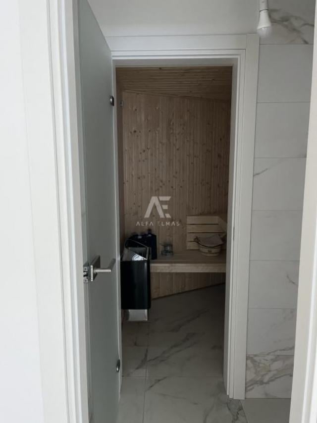 Luksuzna vila s bazenom na mirnoj lokaciji u okolici Rovinja - ID 240