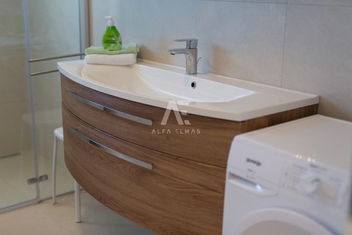Beautiful apartment on Krk with a pool and terrace ID 569