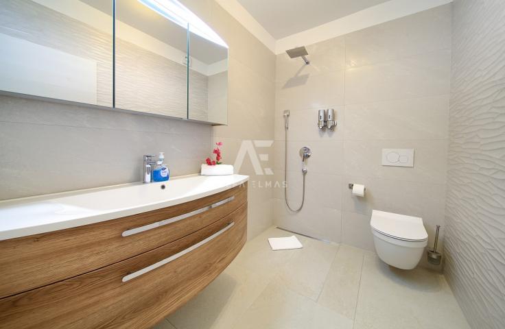 Beautiful apartment on Krk with a pool and terrace ID 569