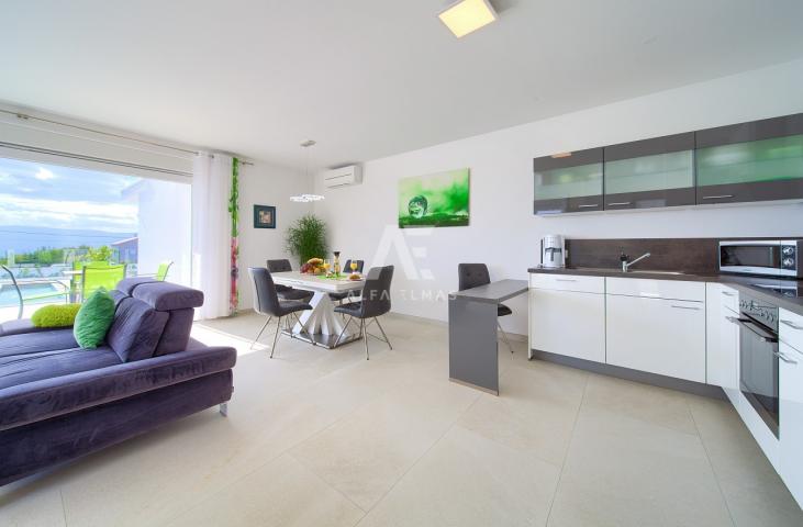 Beautiful apartment on Krk with a pool and terrace ID 569