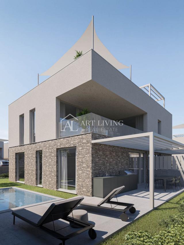 ISTRIEN, NOVIGRAD - UMGEBUNG - Luxuriöses Apartment mit drei Schlafzimmern in TOP-Lage, nur 300 m vo