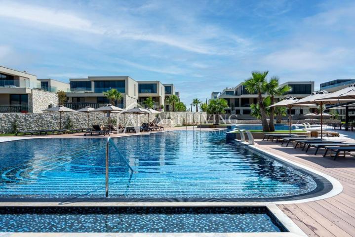 Istra, Umag, Crveni Vrh - Luksuzni mali dragulj u prekrasnom resortu