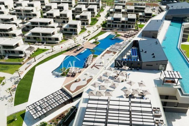 Istra, Umag, Crveni Vrh - Luksuzni mali dragulj u prekrasnom resortu