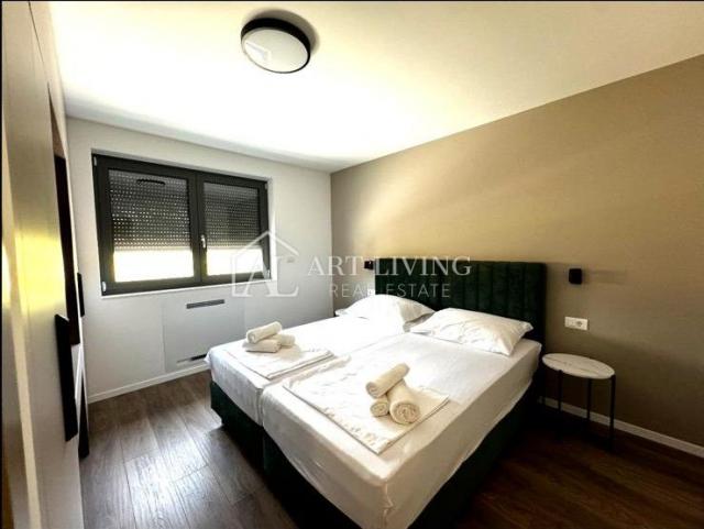 Poreč, okolica - Luksuzan stan 93,32 m2 s vlastitim bazenom