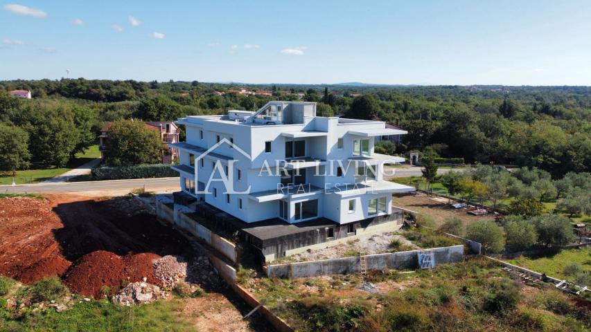 Umag, okolica  – penthouse sa 2 spavaće sobe, zajednički bazen, pogled more