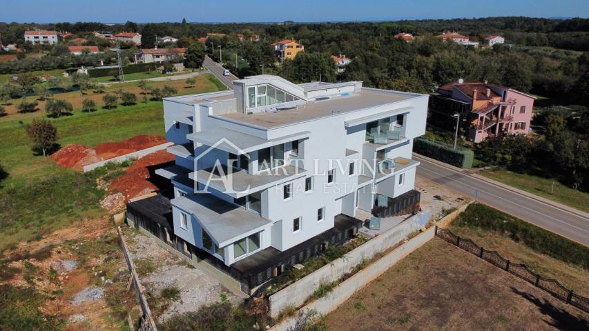 Umag, okolica  – penthouse sa 2 spavaće sobe, zajednički bazen, pogled more