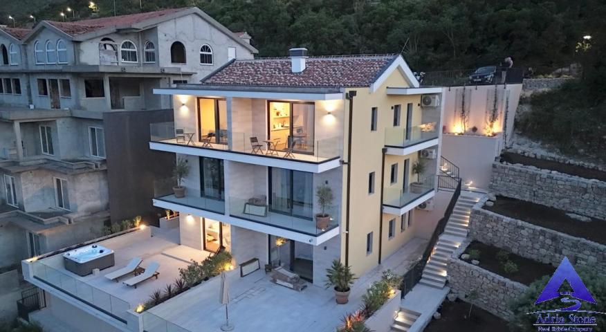 Prodaja, Stan, 57m2 , Herceg Novi
