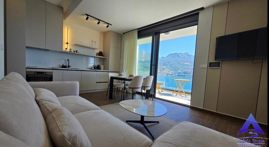 Prodaja, Stan, 57m2 , Herceg Novi