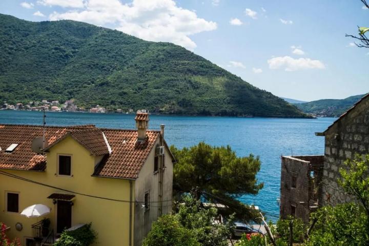Prodaja, Kuća, 136m2 , PERAST