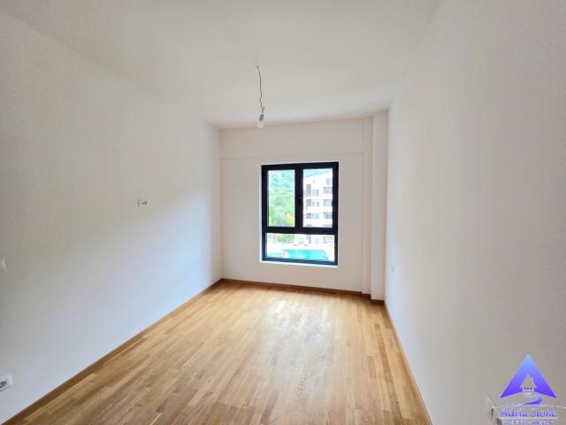 Prodaja, Stan, 64m2 , BECICI