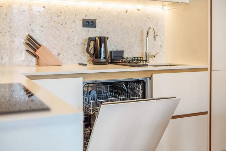 Prodaja, Stan, 55m2 , Porto Montenegro