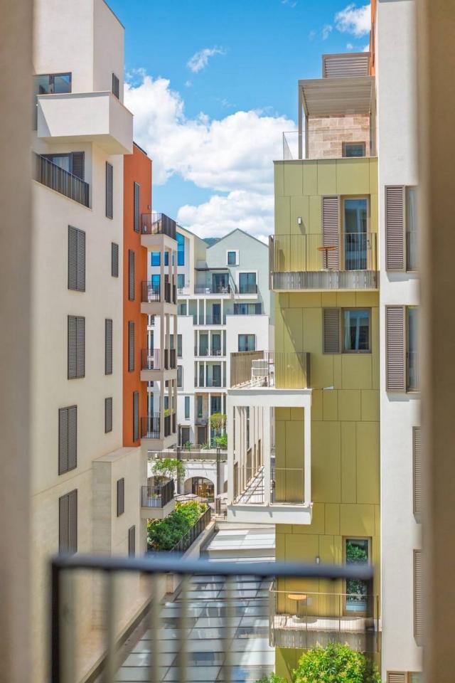 Prodaja, Stan, 55m2 , Porto Montenegro