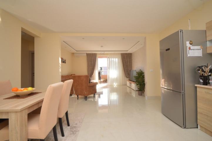 Prodaja, Stan, 84m2 , Tivat